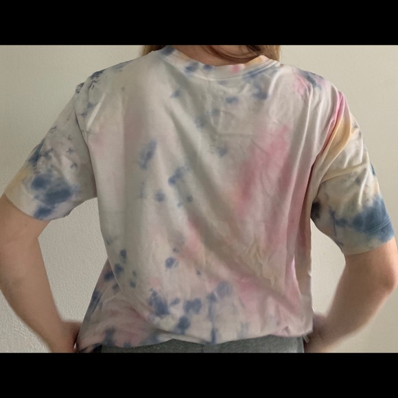 Nike Dri-fit tee - Picture 3 of 3